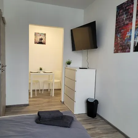 Monteurwohnng Fuer 6 Personen In Bei Hamburg 아파트